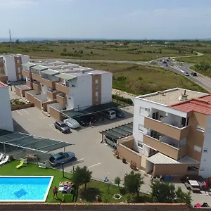 ellenőrizze a rendelkezésre állást